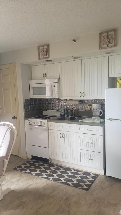Beach Colony Ocean Front Executive Suite Миртл-Бич Экстерьер фото