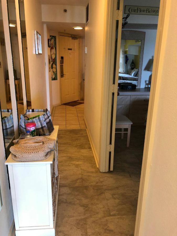 Beach Colony Ocean Front Executive Suite Миртл-Бич Экстерьер фото